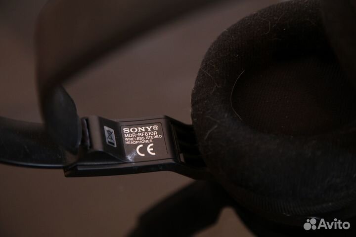 Радиочастотные наушники Sony mdr-rf810r