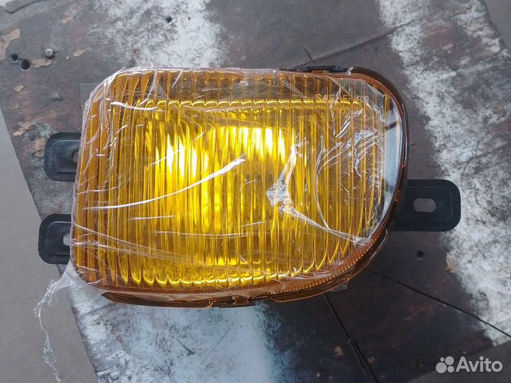 Противотуманные фары хюндай HD. 4000т за пару