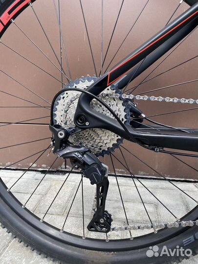 Велосипед 27.5 Cube Карбоновый