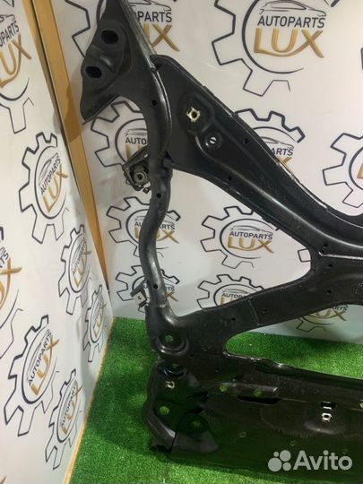 Подрамник передний Audi A4 B9 8W cymc 2017