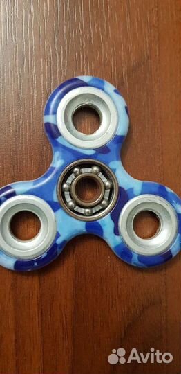 Спиннер голубой
