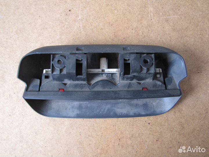 Стоп-сигнал Suzuki Liana