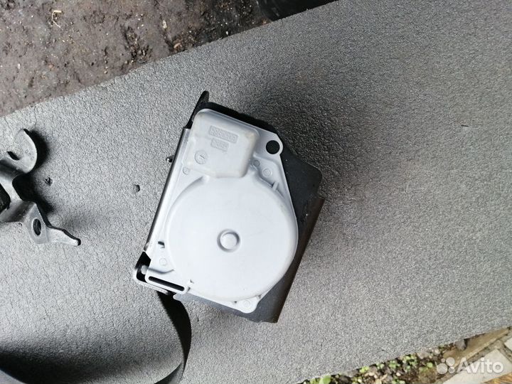 Ремень безопасности передний правый BMW X4 F26