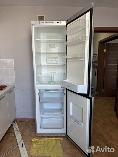 Продам холодильник bosch бу