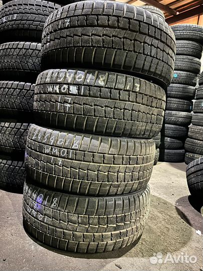 Dunlop Winter Maxx WM01 245/40 R18 93Q