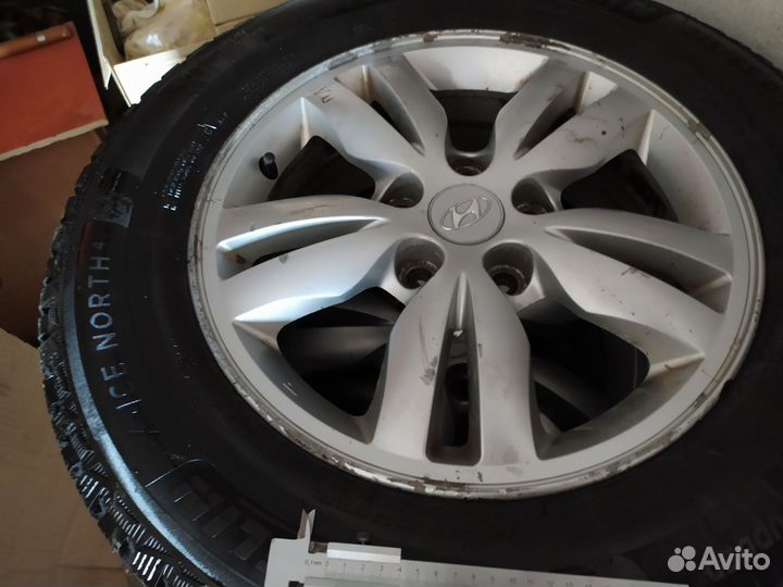 Колеса в сборе Зимние шины 215 65 16 Мишлен