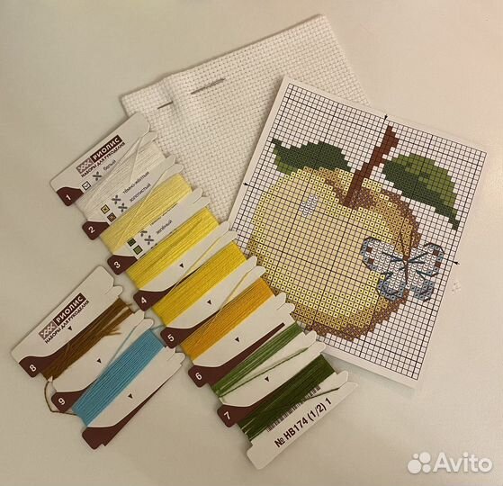 Вышивка крестом и бисером