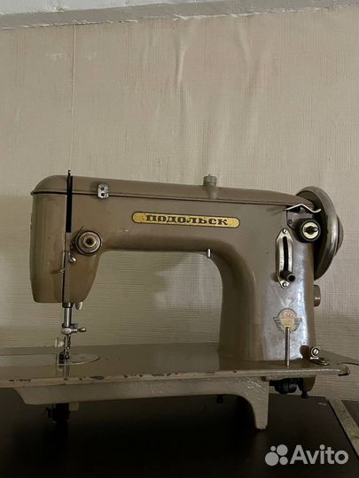 Швейная машина подольск ножная