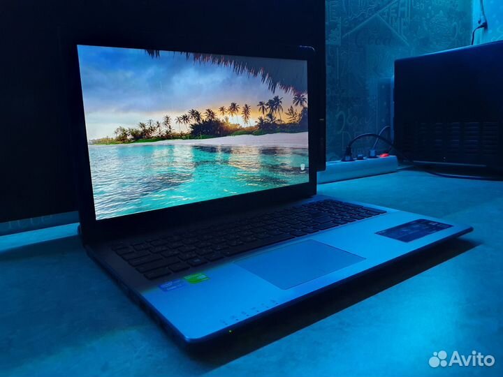 Игровой (i7/12) asus X550C