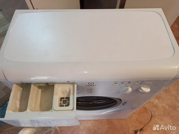 Стиральная машина indesit узкая
