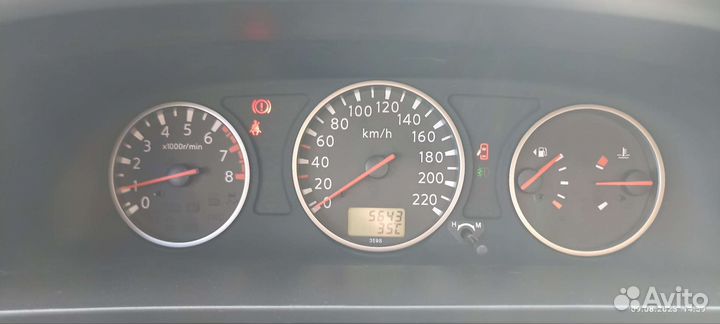 Приборная панель nissan t30