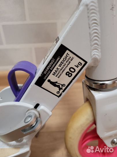 Самокат reaction 145