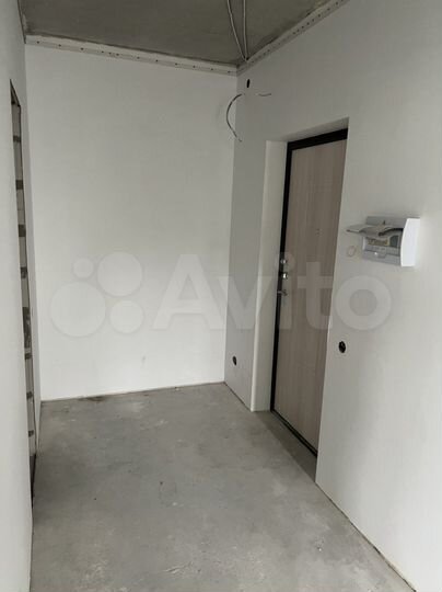 3-к. квартира, 81 м², 2/16 эт.