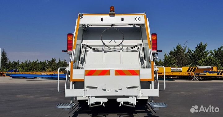 Мусоровоз riat ECO 8 м3