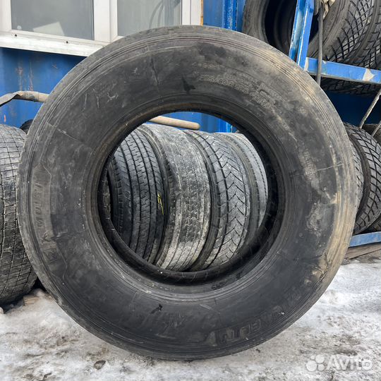 Автошина бу 275/80R22.5 Michelin