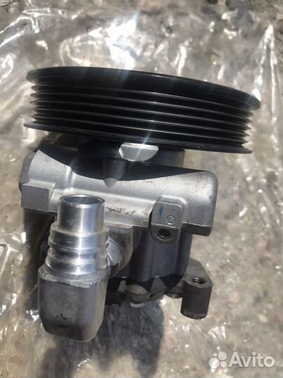 Насос гидроусилителя руля мерседес