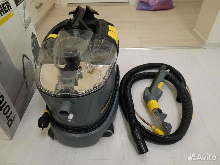 Аренда моющего пылесоса karcher