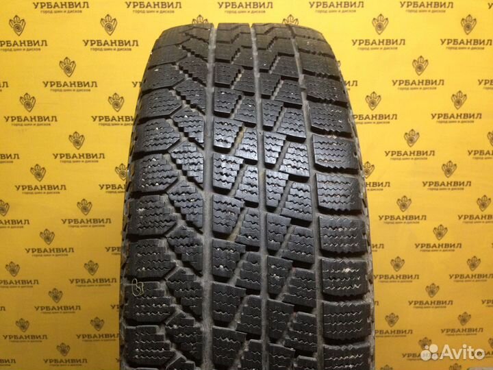 Toyo Winter Tranpath MS 215/60 R16