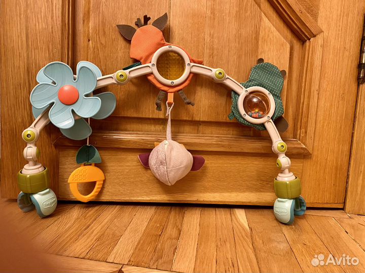 Детские развивающие игрушки: дуга, погрумешки