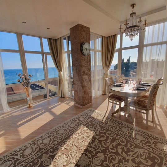 2-к. квартира, 62 м², 4/6 эт.