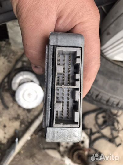 Блок управления АКПП nissan tiida