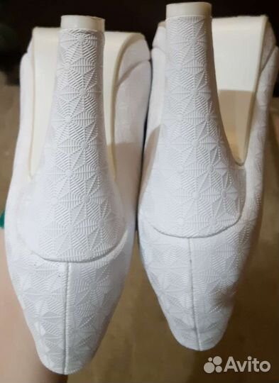 Туфли белые свадебные 39