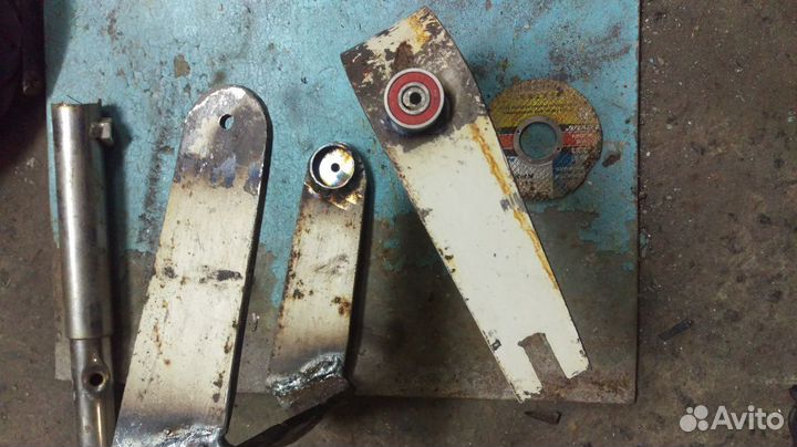 Kugoo M4 предняя подвеска рычажная