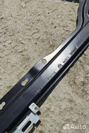 Стеклоподъемник правый BMW E92