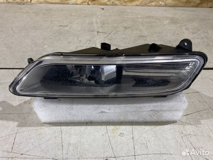 Птф передний Volkswagen Passat B7 2011-2015