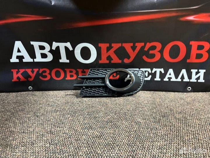 Накладка туманки решетка птф передняя левая