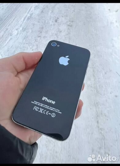 iPhone 4, 8 ГБ