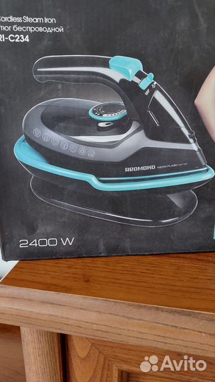 Утюг беспроводной