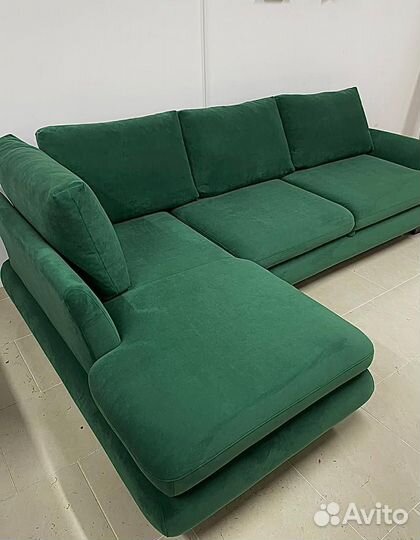 Перетяжка мягкой мебели. ремонт диванов, кроватей