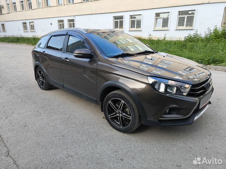 LADA Vesta Cross 1.8 МТ, 2018, 104 000 км
