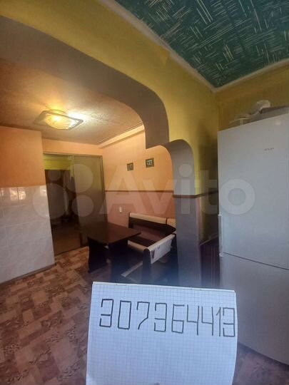 3-к. квартира, 100 м², 8/10 эт.