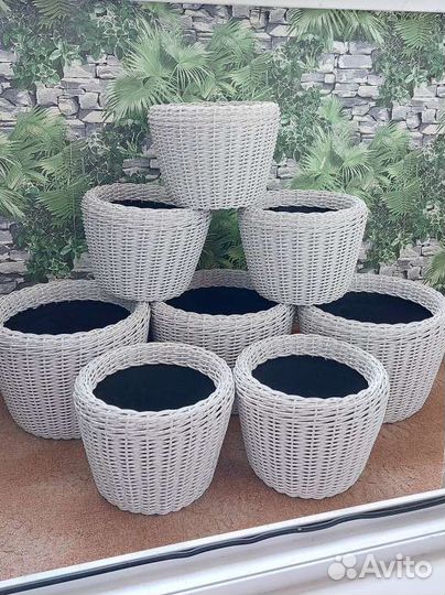 Кашпо для цветов