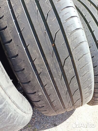 Continental ContiPremiumContact 2 215/55 R17