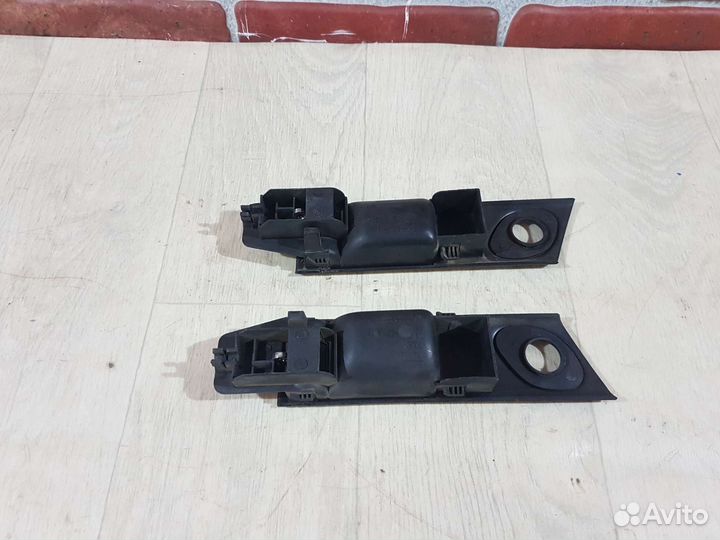 Ручка двери внутренняя задняя audi 100 c4