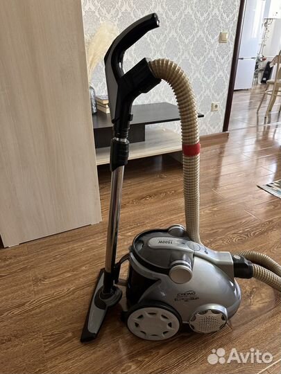 Пылесос Vitek