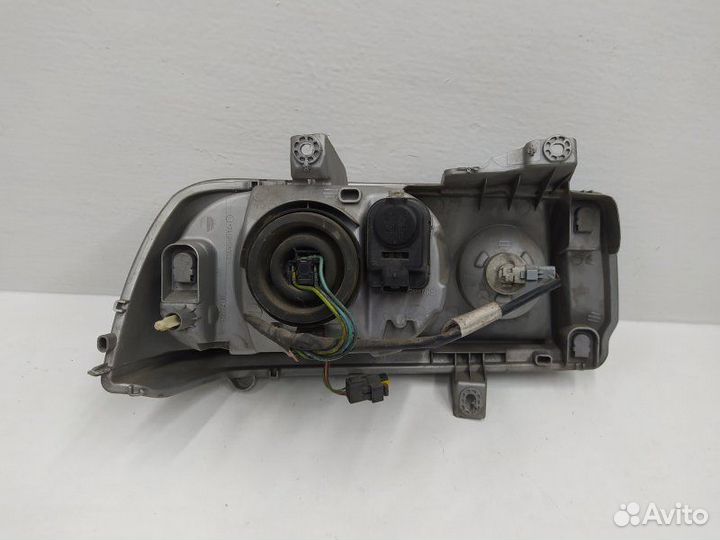 Б/У Фара левая Европа. 89009573 Peugeot-Citroen