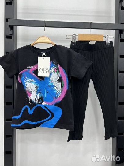 Костюм Zara для девочки с легинсами