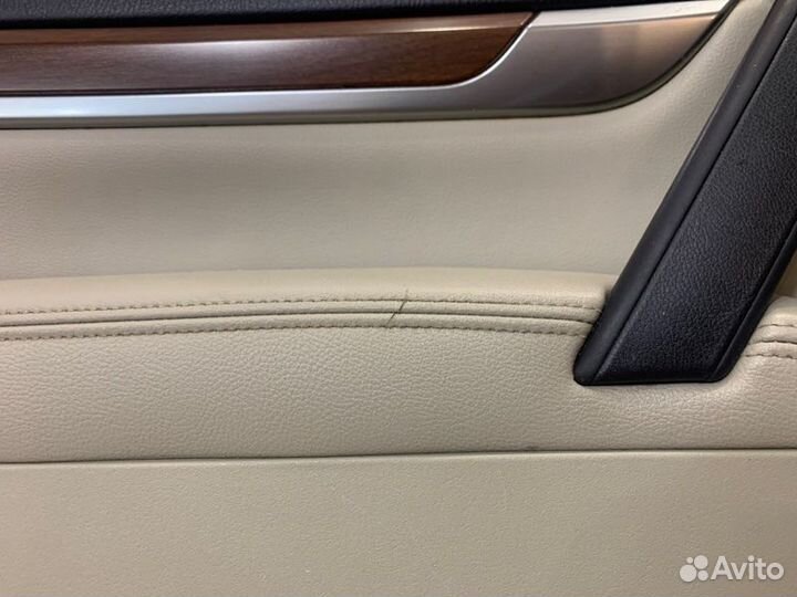 Обшивка двери (карта ) передняя Mitsubishi