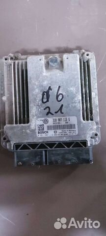 Блок управления двигателем на Volkswagen Passat B6