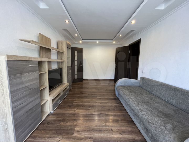 4-к. квартира, 62 м², 2/5 эт.