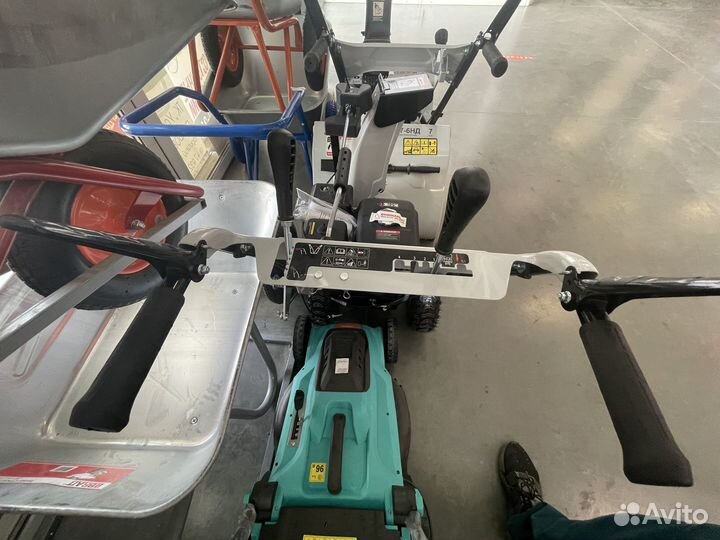 Снегоуборщик кама су57-6нд 7 лс, ручной стартер