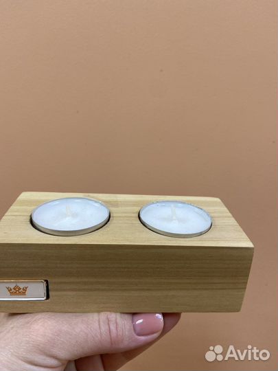 Подсвечник со свечами дерево