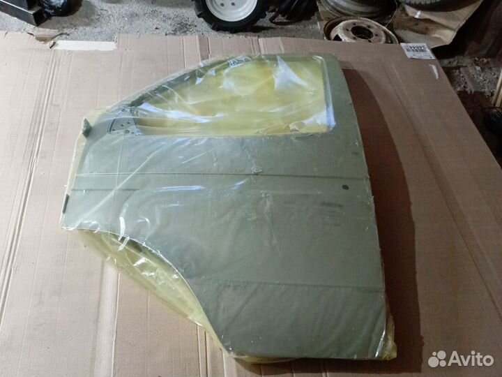 Дверь передняя левая на газель