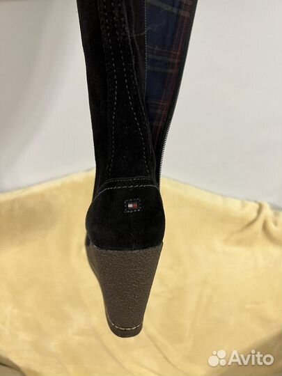 Димесезонные сапоги