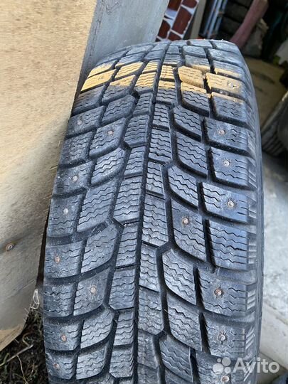 Michelin X-Ice North XIN2 195/65 R15