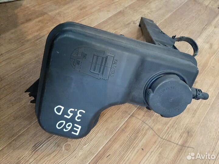 Расширительный бачок BMW E60 2,5-3.0D
